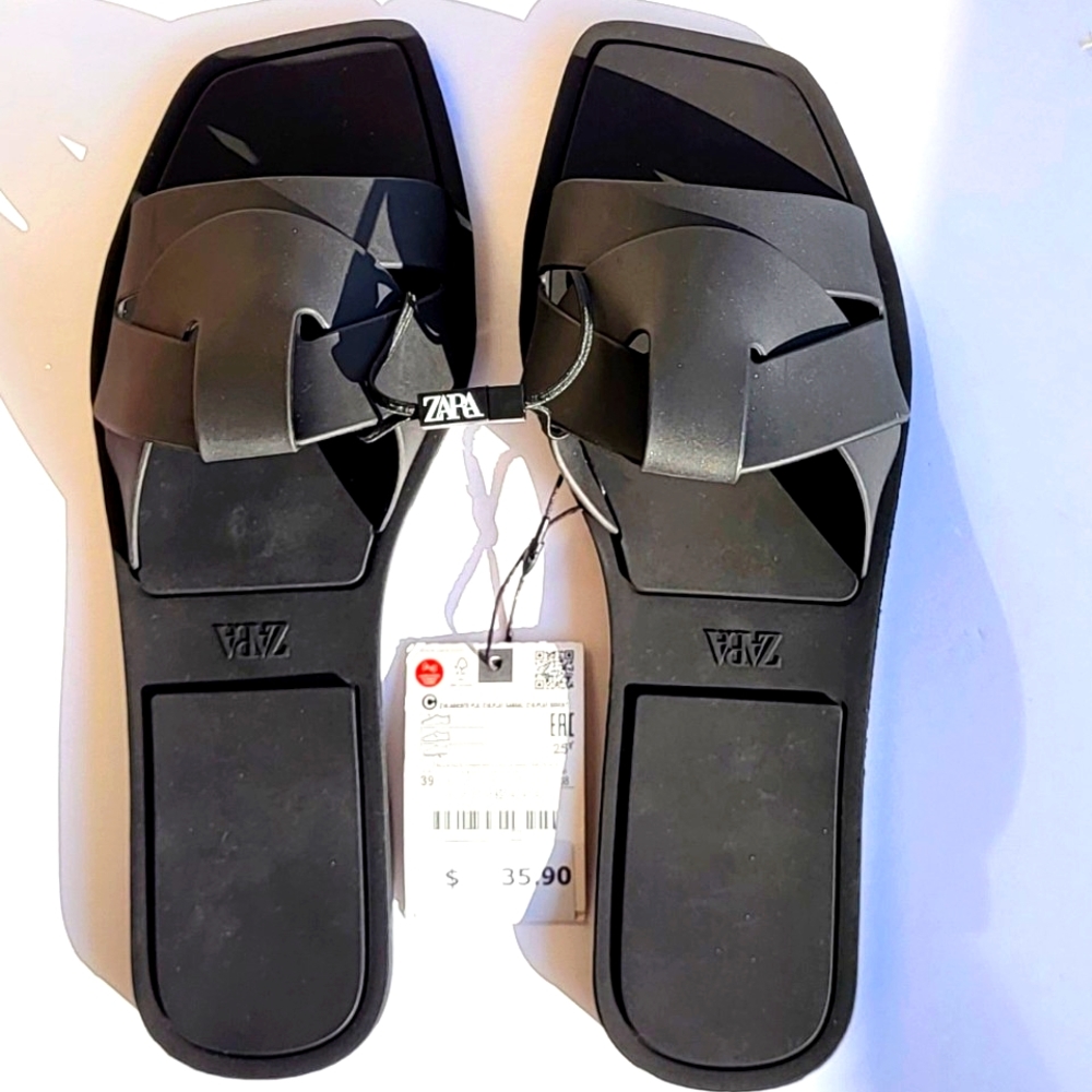 NEW Zara Black Sandals Flats Slip-ons USA sz 8